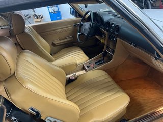 Mercedes-Benz SL 560 1987