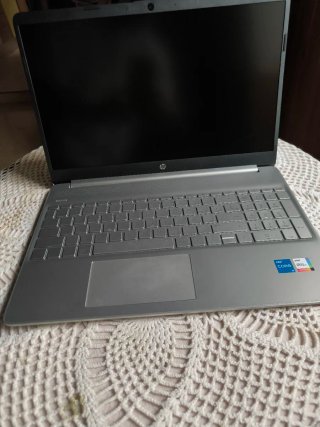 Portátil HP 15S Plata