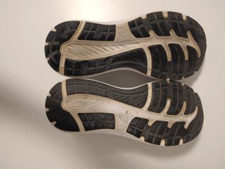 Asics Gel-Contend 8 verdes