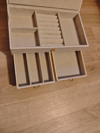 Joyero blanco y dorado con espejo
