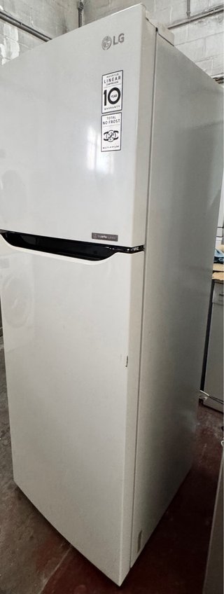 NEVERA DOS PUERTAS LG NO FROST BLANCO