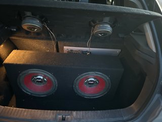Equipo de música para coche
