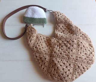 Monedero crochet verde y blanco nuevo