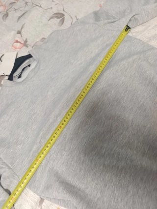 Vestido sudadera Zara con volante talla xs