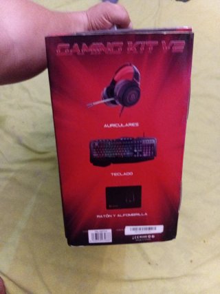 Set Tastiera, Mouse e Cuffie RGB da Gaming