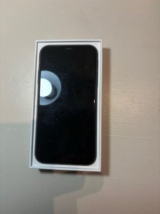 iPhone 11, 64 GB + 1 FUNDA GRATIS (a elegir)