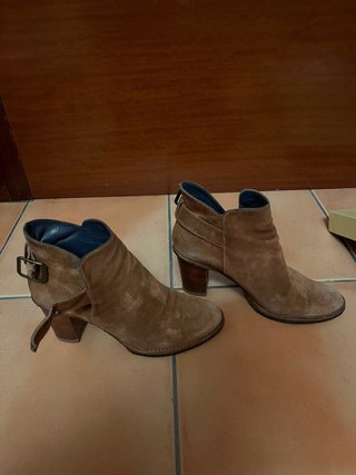 Botas Castañer Ante Marrón Tacón Talla 38