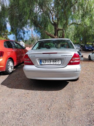 Mercedes-Benz Clase C 2001