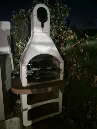 Barbacoa de obra de piedra