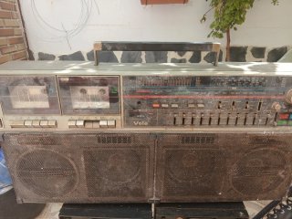 Amstrad altavoces y mesa de mezclas