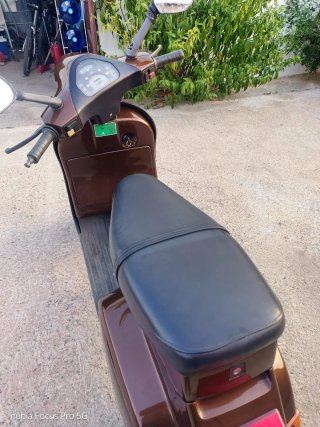Vespa 125 Marrón - Vendo o Cambio