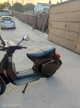Vespa 125 Marrón - Vendo o Cambio