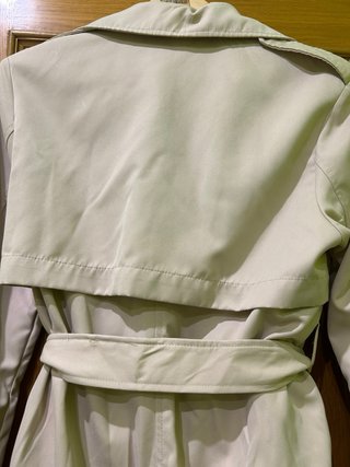 Gabardina larga Stradivarius beige Talla XS