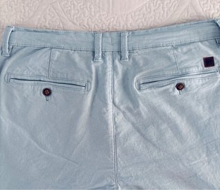 Pantalón corto hombre azul