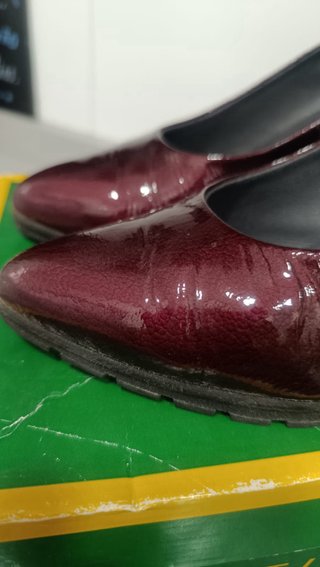 Zapatos de vestir Pitillos rojos talla 39