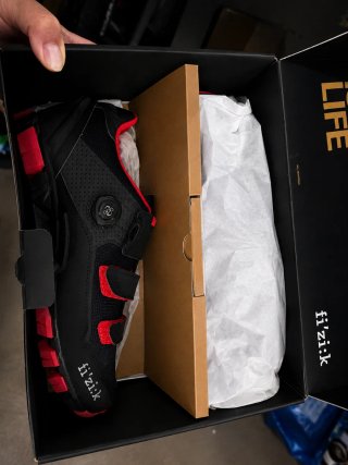 Scarpe Ciclismo Fizik M6 BOA Nero Taglia 46