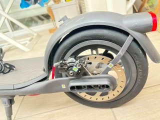 Patinete eléctrico casi nuevo