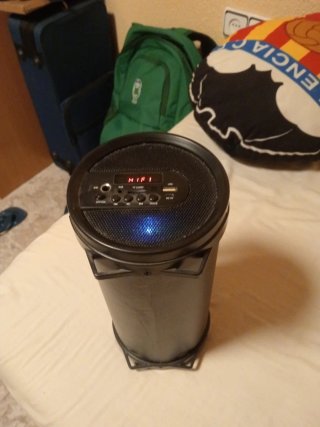 Altavoz Bluetooth Negro.