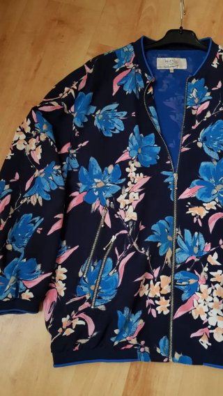 Chaqueta Bomber Estampada Zara Talla L