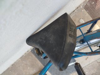 Bicicleta BH infantil azul para piezas