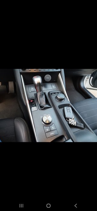 Lexus IS 300H 2018