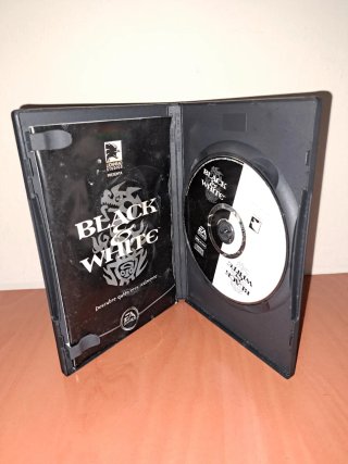 8 Juegos PC - CSI, Real War, etc. para Colección