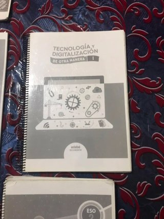 Libros 2 de eso ies leopoldo queipo