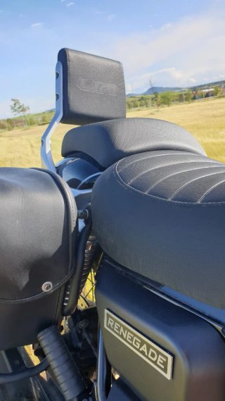 UM Renegade 125cc Custom Negra