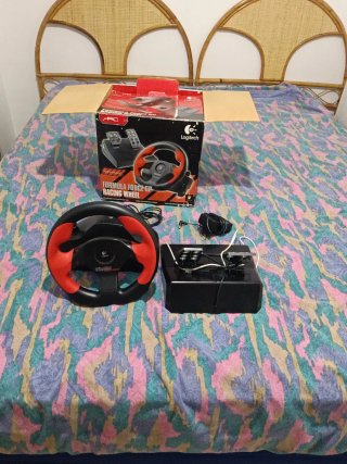 Volante Logitech Formula Force GP PC