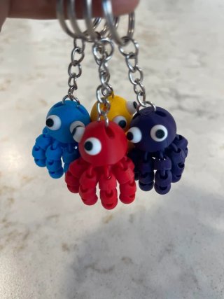 Llavero Pulpo Articulado Morado