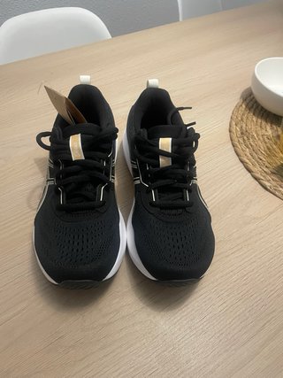 ASICS GEL-CONTEND 9 Mujer Negro/Dorado