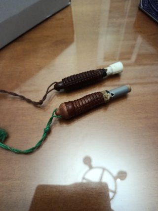 Pitos de codorniz artesanales