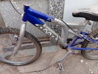 Bicicleta Infantil Pokémon BMX