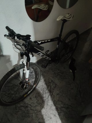 Bicicleta de montaña felt Q800