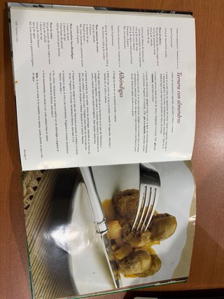 Thermomix TM31 con libro y accesorios