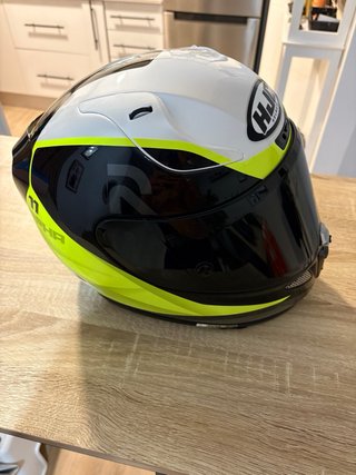Casco HJC y equipación ARMURE con botas. TALLA L