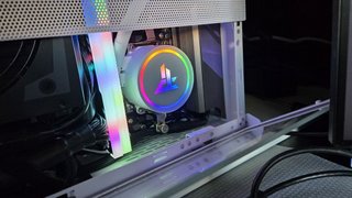 Mini PC Gaming Ryzen 5 8500G + RTX 2070 Super