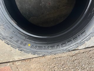 2 Neumaticos  para todoterreno.