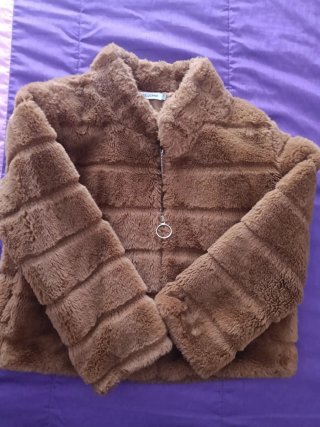Casaco de pelo castanho Papillonne S