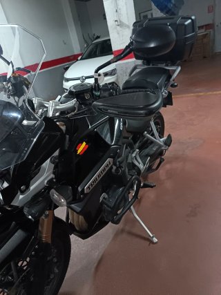 Triumph Explorer 1200 Negra