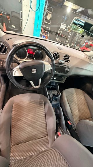 SEAT Ibiza 2010. 1.6 TDI 90cv Good stuff