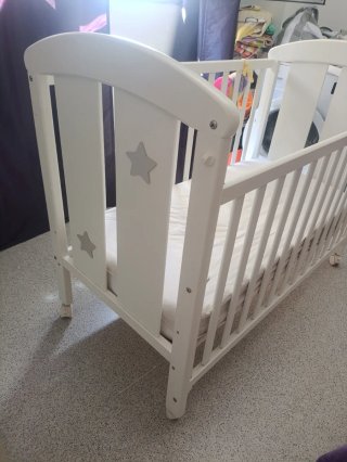 Cuna de bebé madera blanca + colchón