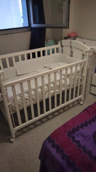 Cuna de bebé madera blanca + colchón