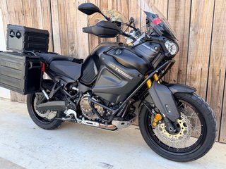 Yamaha Super Tenere 1200 Adventure Negra