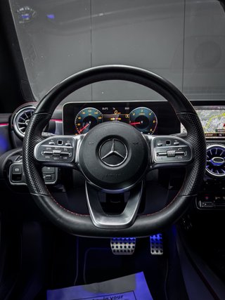Mercedes-Benz Clase CLA AMG NIGHT SB