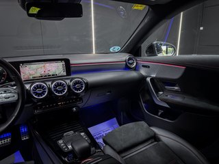 Mercedes-Benz Clase CLA AMG NIGHT SB