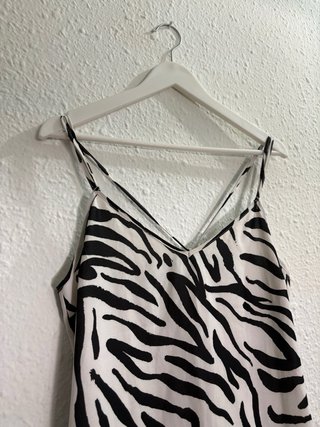 Vestido Animal Print Stradivarius