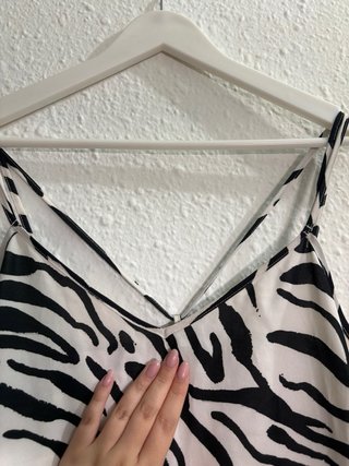 Vestido Animal Print Stradivarius