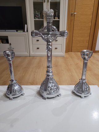 Juego de altar religioso plateado