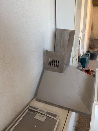 Campana extractora Cata
